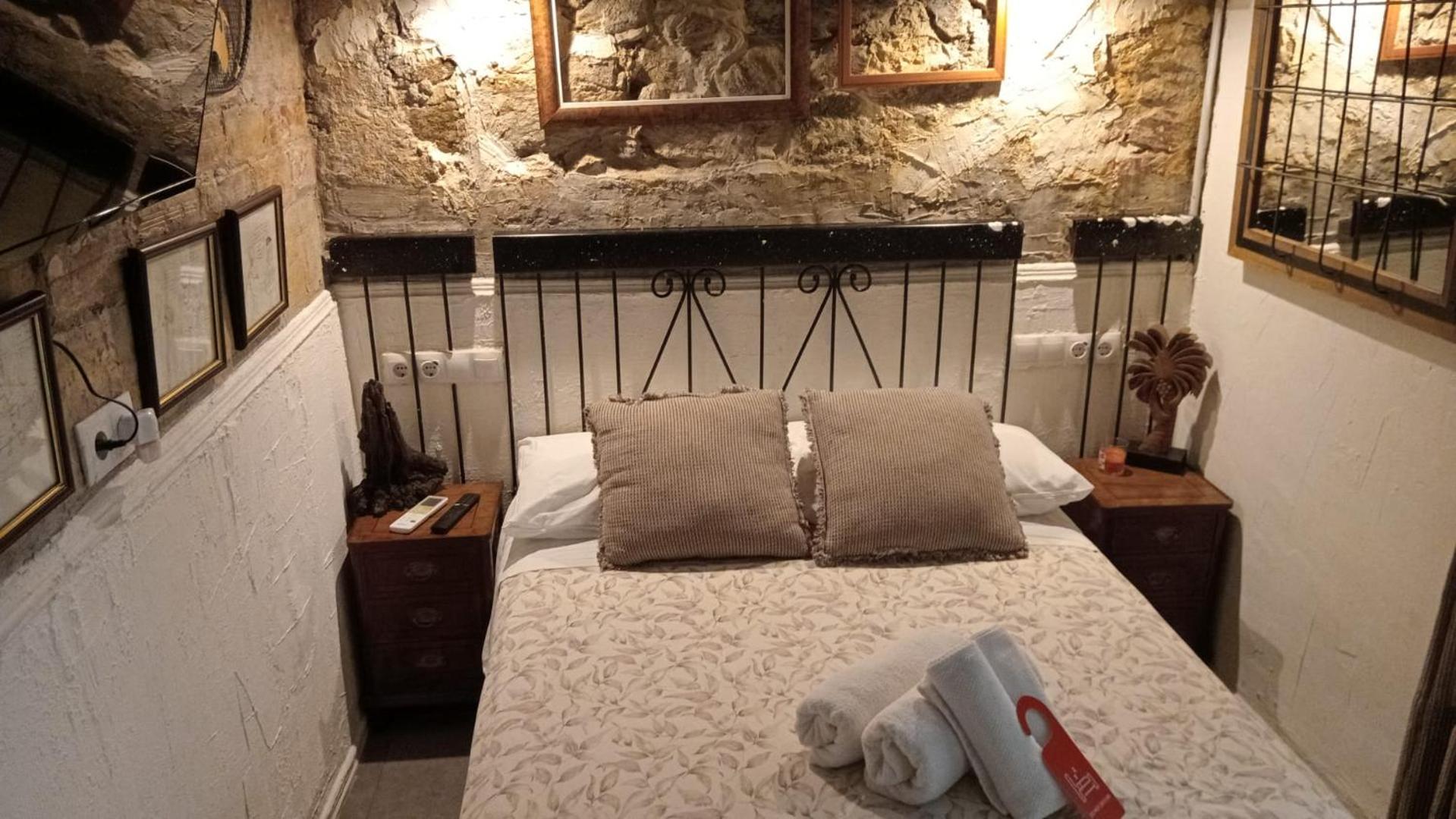 9 Private Aparthotel *
